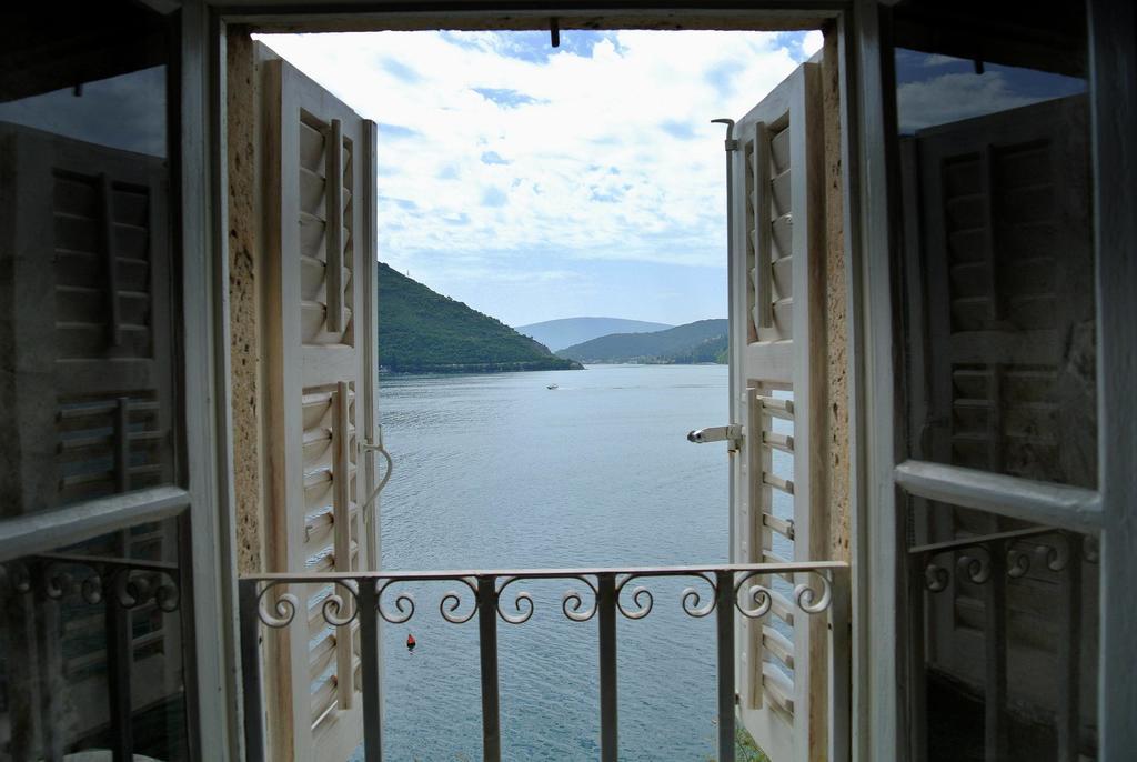 Apartment Waterline Πέραστ Δωμάτιο φωτογραφία